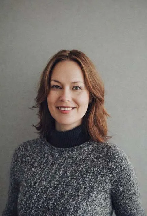 Mónika, 45