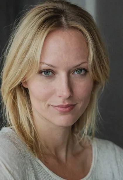 Zsuzsanna, 42