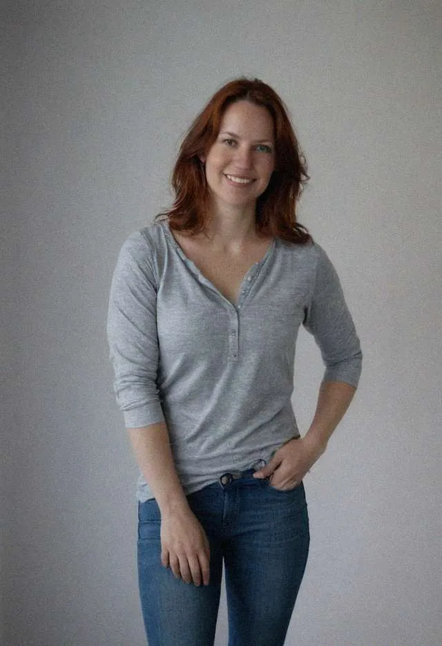 Krisztina, 41