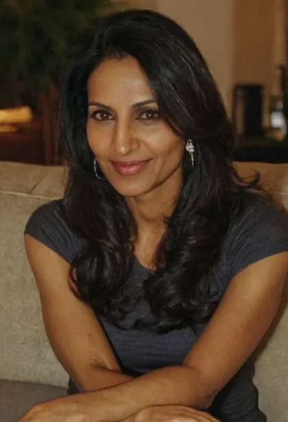 Tímea, 44